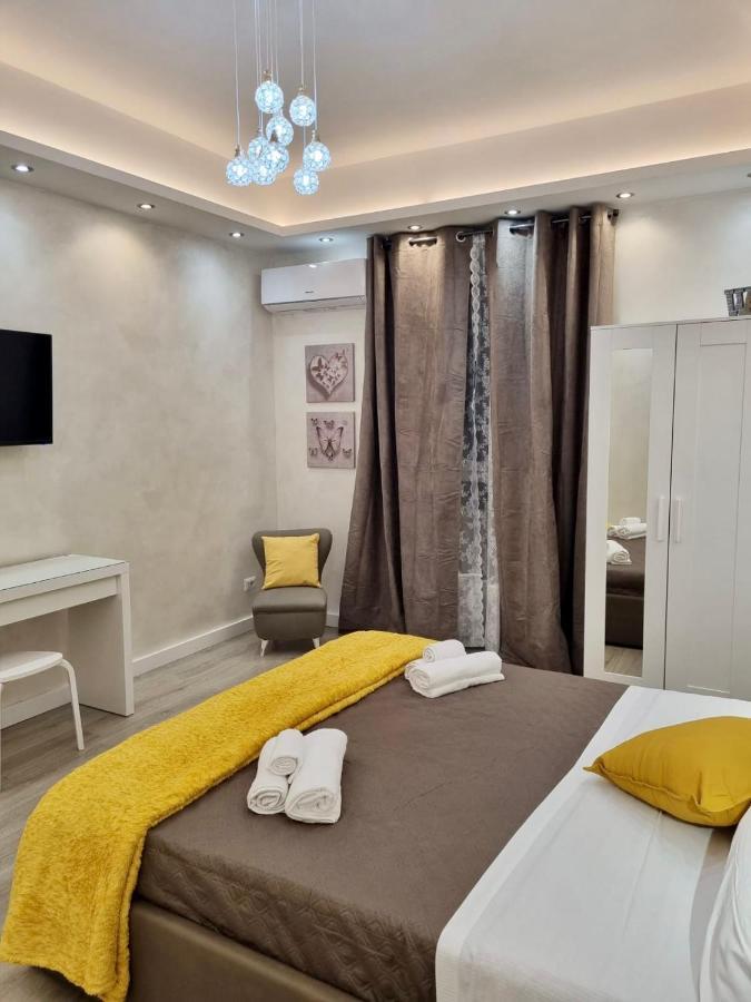 Apartment Close To The Coloseum, 2 Minutes Walk From Metro A Exterior foto