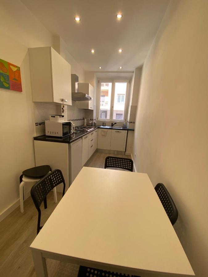 Apartment Close To The Coloseum, 2 Minutes Walk From Metro A Exterior foto
