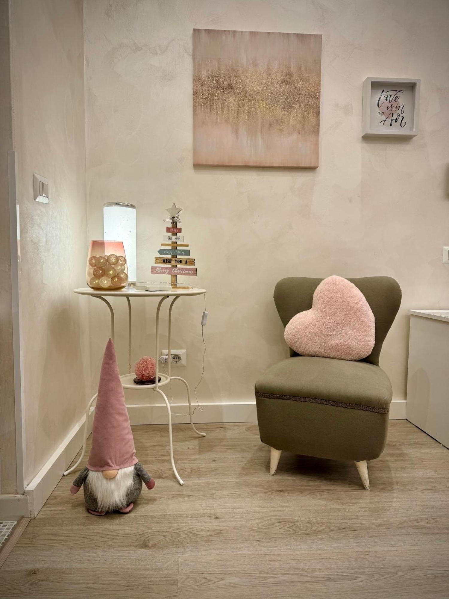 Apartment Close To The Coloseum, 2 Minutes Walk From Metro A Exterior foto